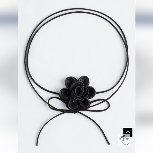 torrid Jewelry - 🆕️ ROSETTE CHOKER - FAUX LEATHER NECKLACE